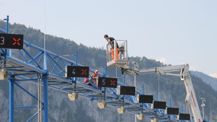 Overhead Displays Installation